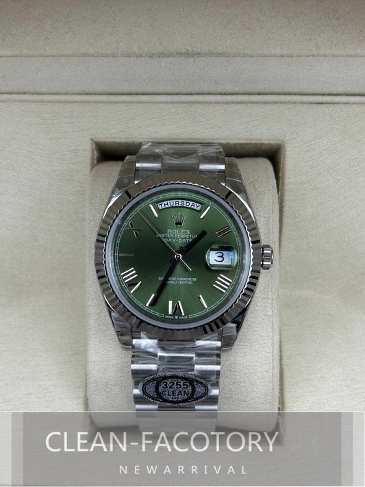 Day-Date 228239 40mm White Gold Olive Green Dial Roman Markers President Clean Factory