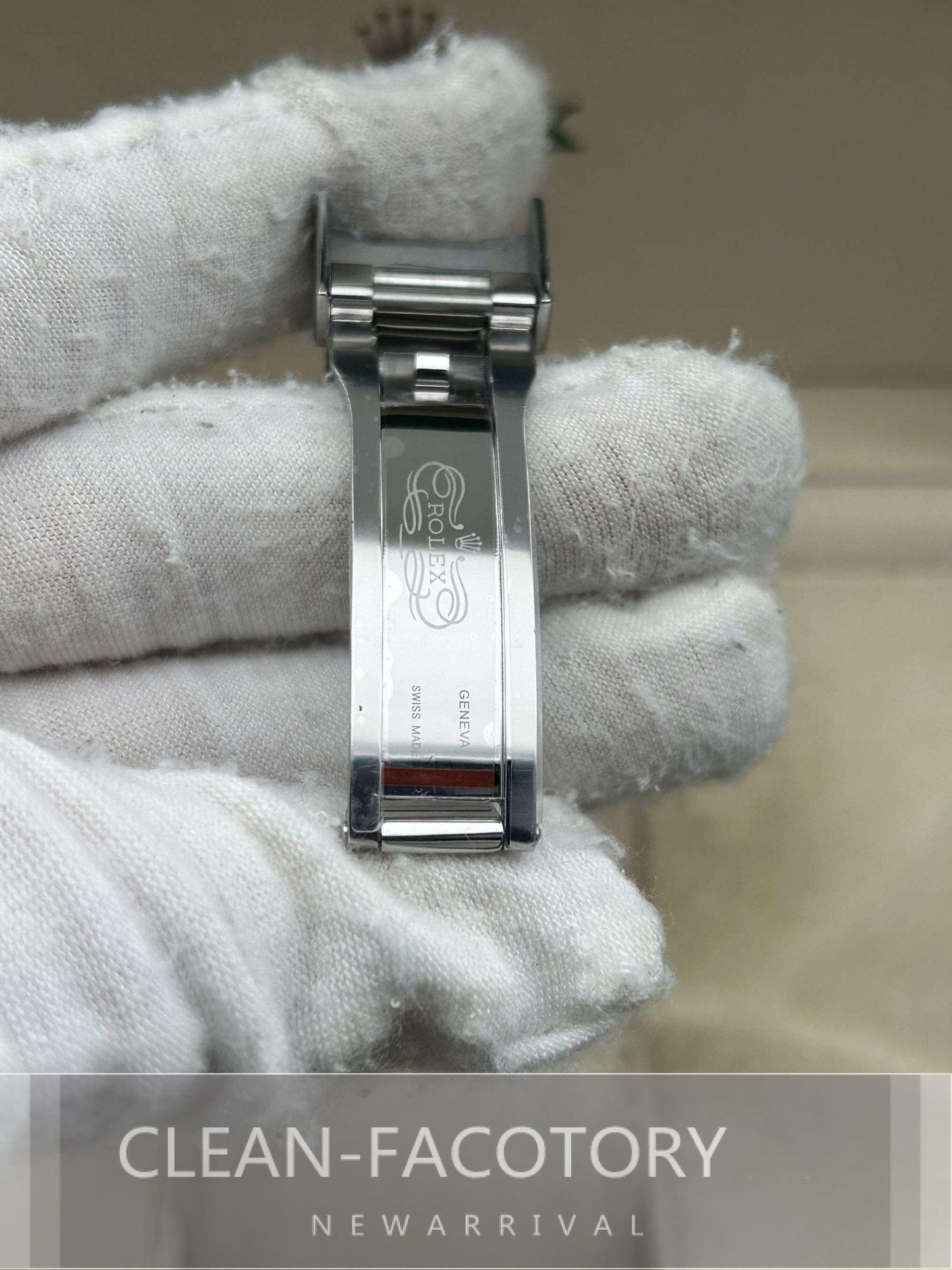 Explorer 224270 40mm Clean Factory