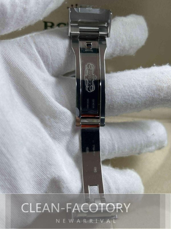Explorer II 226570 40mm Clean Factory