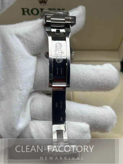 Explorer II 226570 42mm White Dial Clean Factory