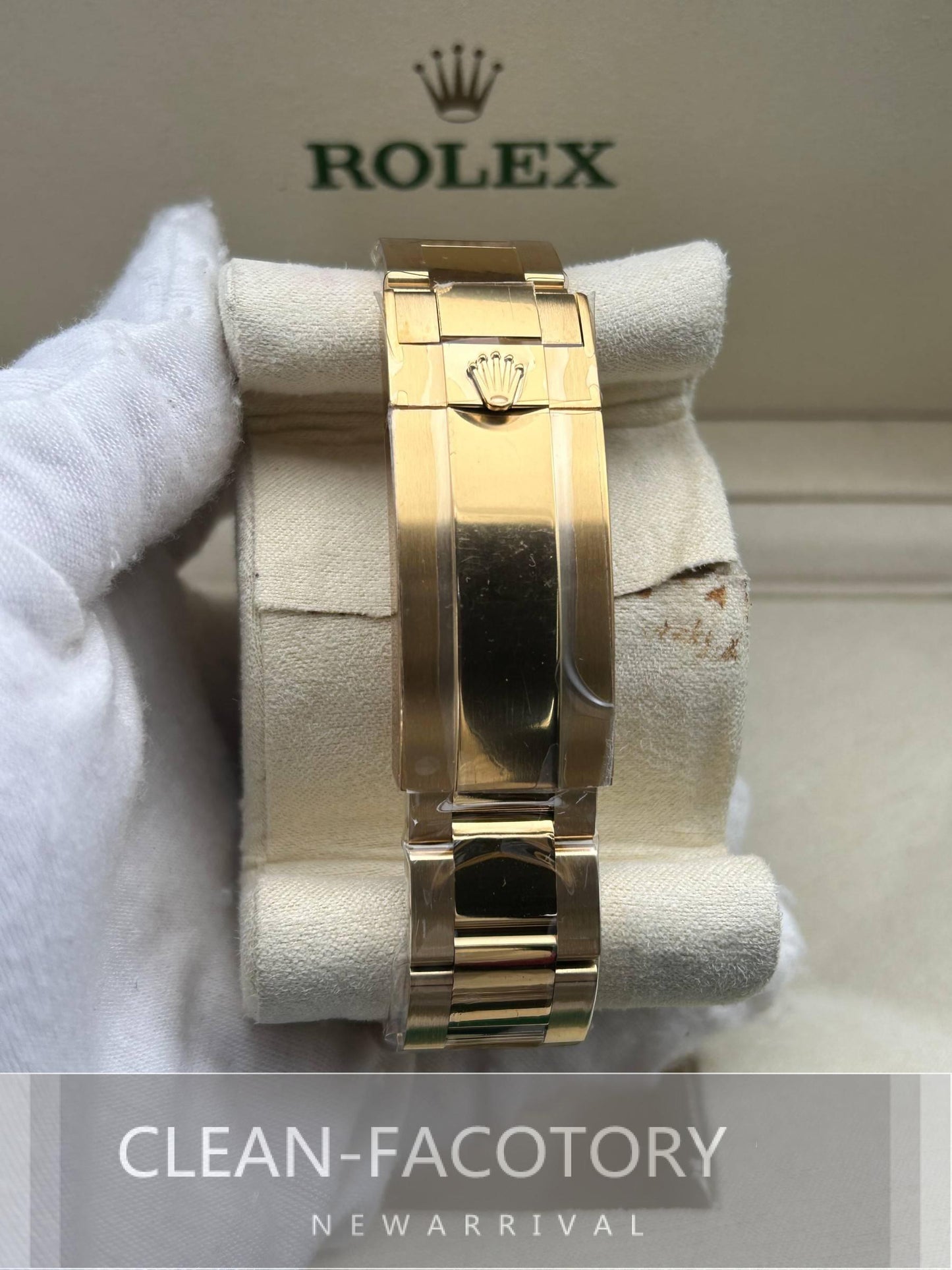 Submariner "Yellow Gold" 116618LN Ceramic Bezel 40mm Clean Factory