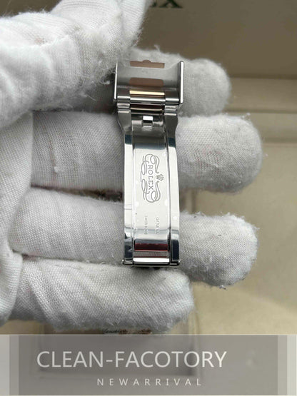 Yacht-Master 126621 40mm Black Dial Clean Factory